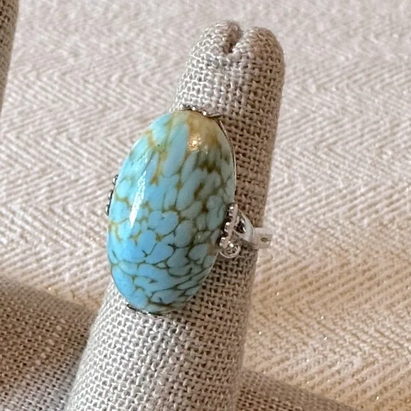 Vintage Faux Turquoise Mid Century Modern Statement Ring SZ 5 3/4 Elongated Oval - Picture 3 of 17